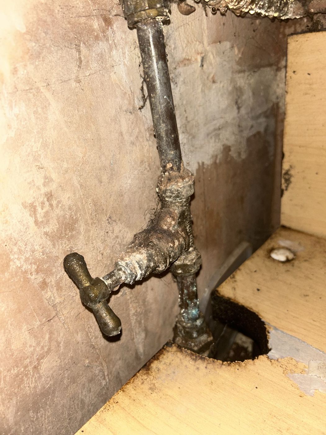 Emergency plumber stop tap repair in Charnwood