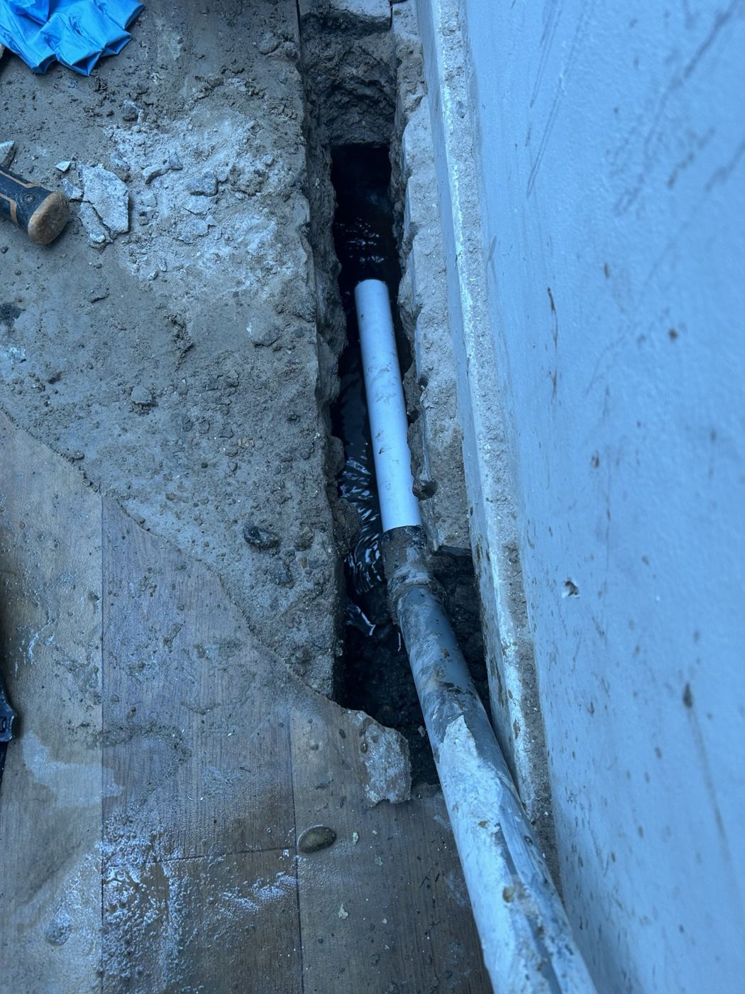 Underground pipe repair