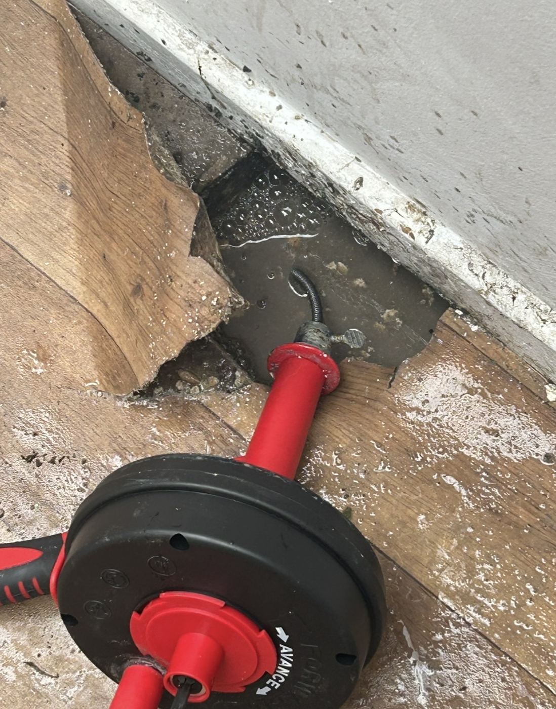 Floor void leak