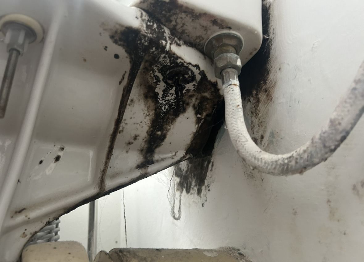 Valve and pipework repair