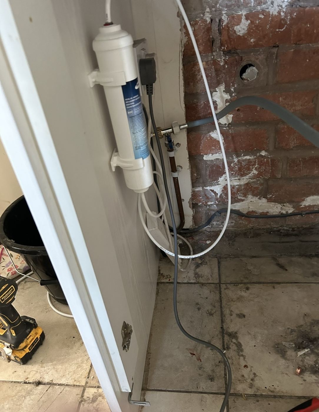 Water filter pipework