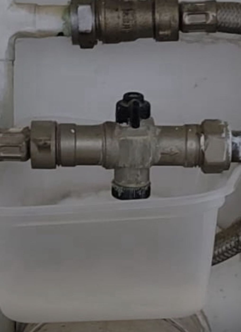 Isolation valve repair